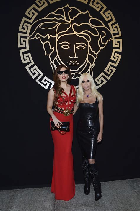 donatella versace concerto lady gaga|lady gaga oggi.